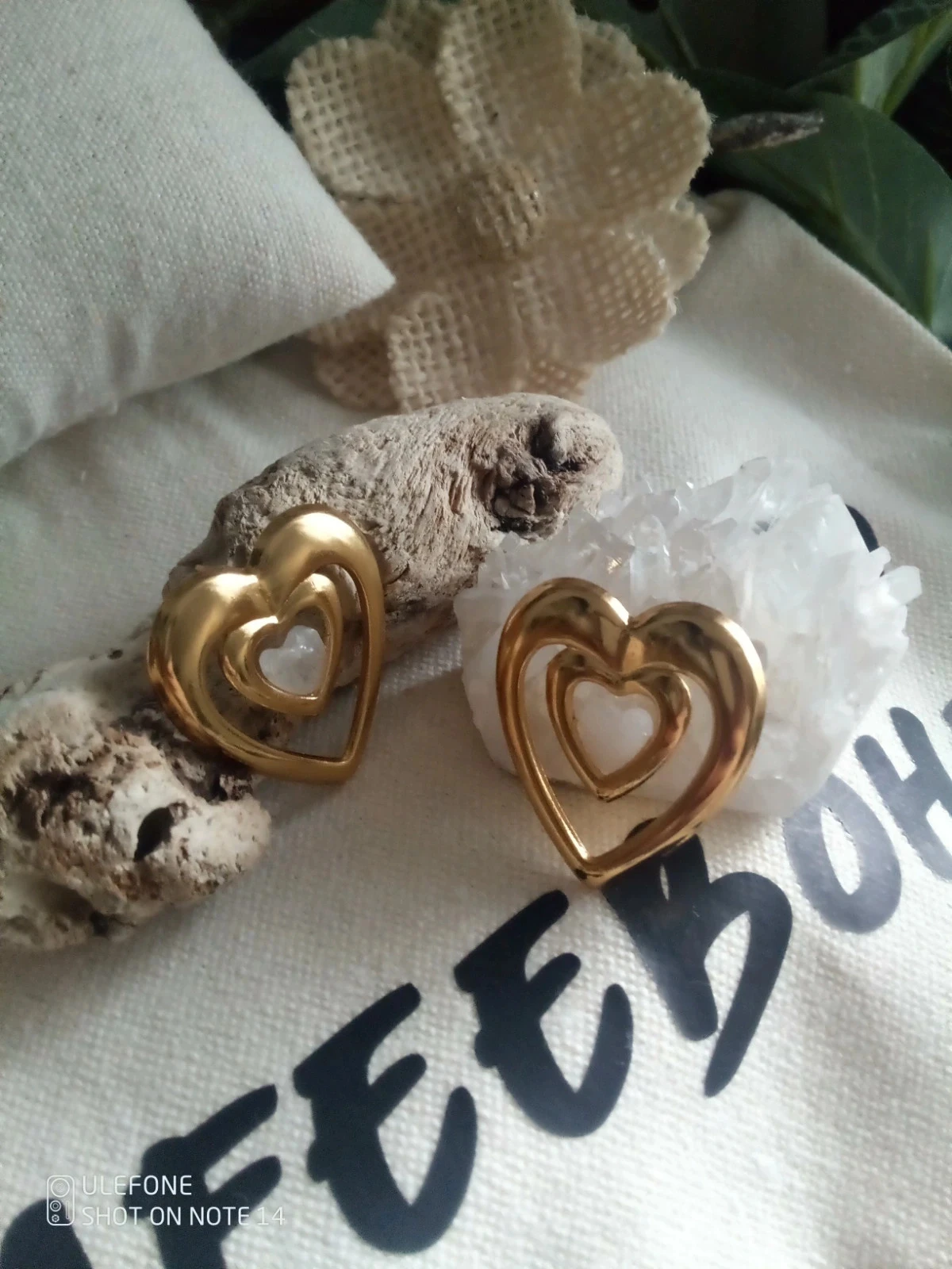 Boucles d'oreilles bohèmes coeurs avec pierres de cristal de roche – photo 4